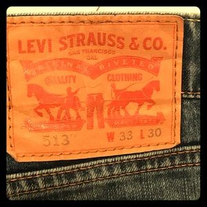 Levi Strauss Classic Wash Straight Jeans